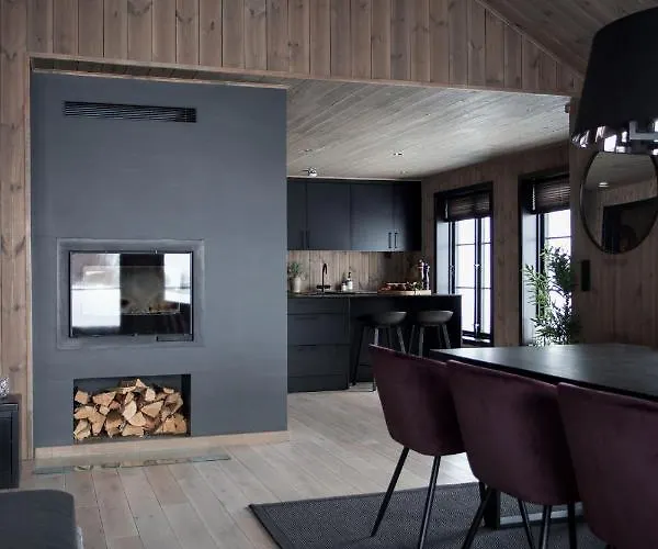 Chalé Luxurious 5-bedroom Mountain With Sauna, Panoramic Views, And Two Full Bathrooms *