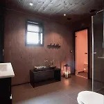Luxurious 5-bedroom Mountain With Sauna, Panoramic Views, And Two Full Bathrooms Domek alpejski *