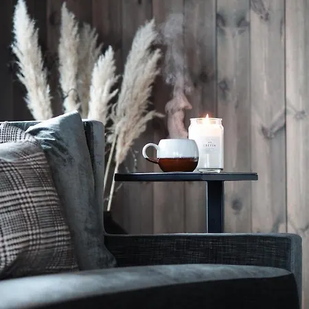 Luxurious 5-bedroom Mountain With Sauna, Panoramic Views, And Two Full Bathrooms Alpstuga