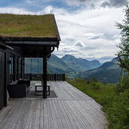 Luxurious 5-bedroom Mountain With Sauna, Panoramic Views, And Two Full Bathrooms Domek alpejski *
